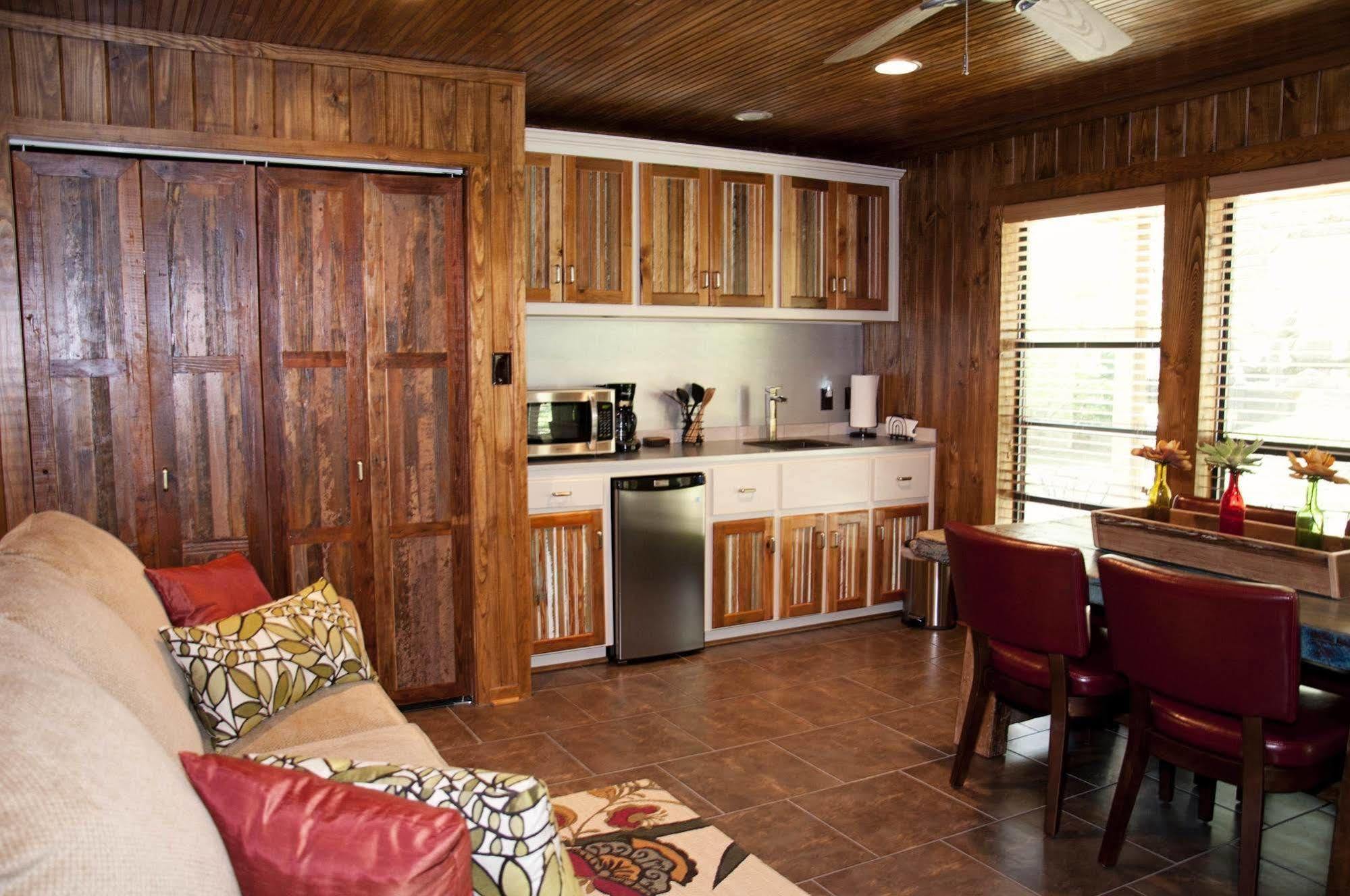 Live Oaks Bed And Breakfast ユバルディ エクステリア 写真